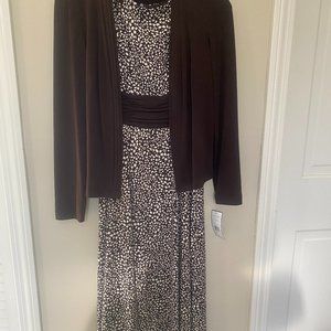 Brown and white jacket & dress.  Jessica Howard.  Size 6p